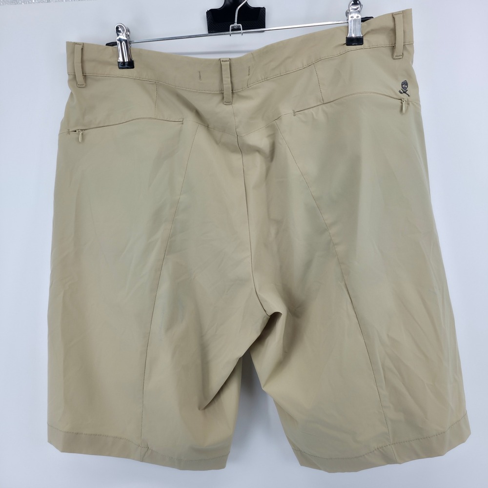 Robert Graham Mens Classic Fit Khaki Performance Golf Shorts Tan Size 36